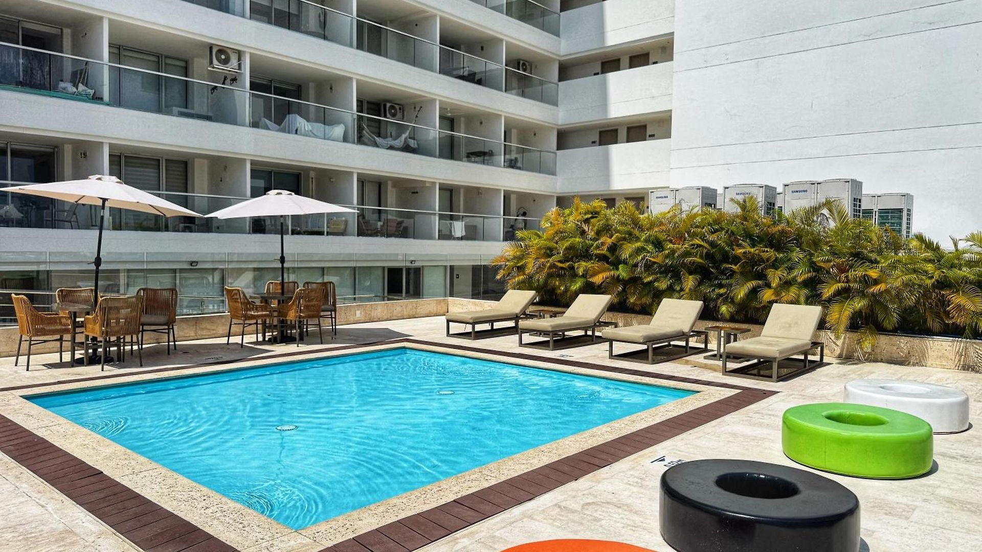 Apartamento Amazing Loft - 2 Minutes From The Airport! *